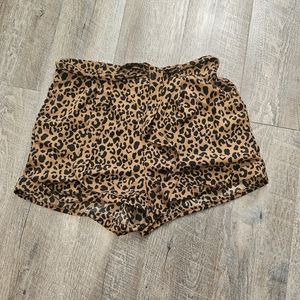 Leopard cheetah print shorts with belt